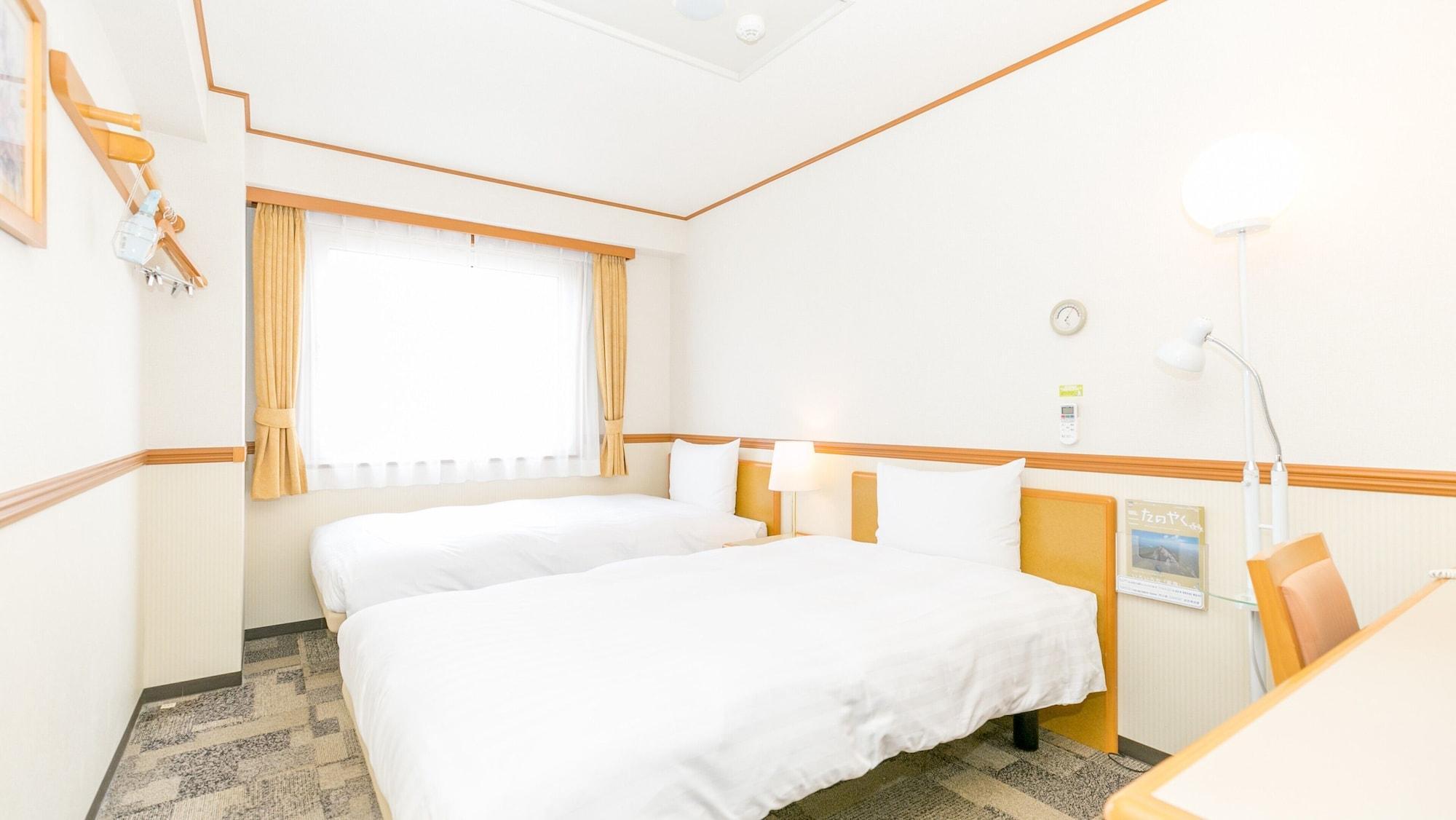 Toyoko Inn Hokkaido Asahikawa Ekimae Ichijo Dori Экстерьер фото